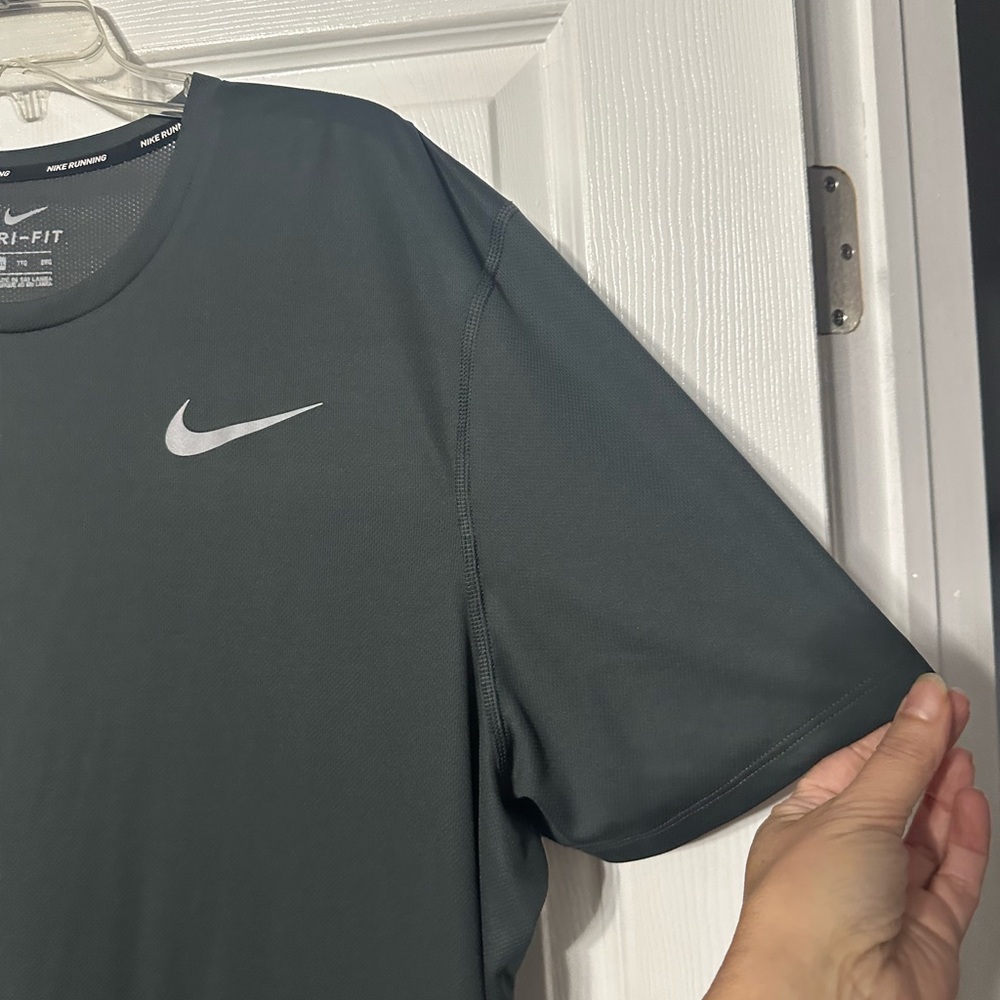 Mens Nike Running Dri-FIT Performance Tee - Picture 7 of 15